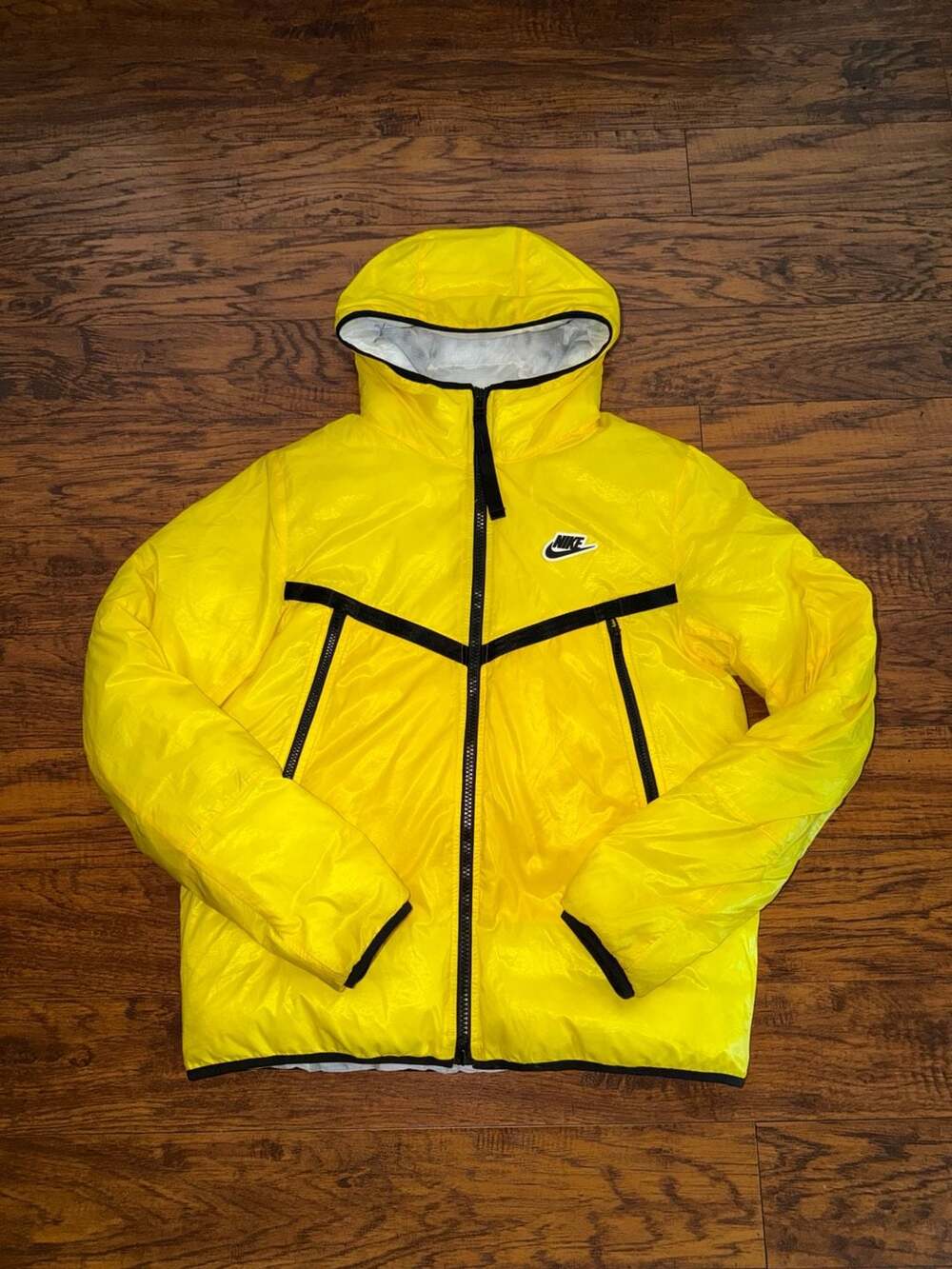 Nike Sportswear Synthetic Fill Windrunner Repel Puffer Jacket CZ1508-735 Yellow